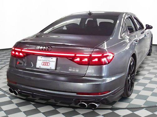 2023 Audi S8 4.0T