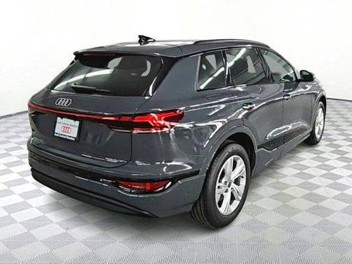 2025 Audi Q6 e-tron Premium