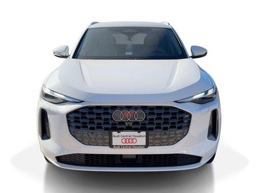 2025 Audi Q5 Premium TFSI quattro S tronic