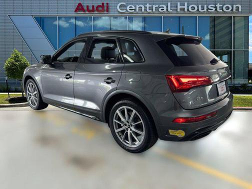 2022 Audi Q5 e 55 S line Premium Plus