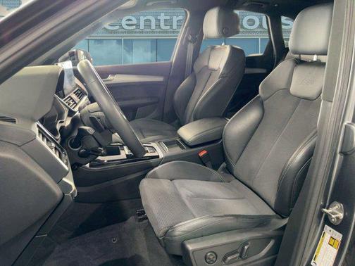 2022 Audi Q5 e 55 S line Premium Plus