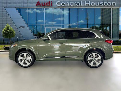 2025 Audi Q5 Premium Plus TFSI quattro S tronic