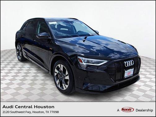 2021 Audi e-tron Premium