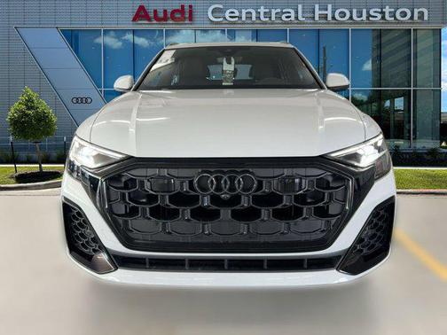 2025 Audi Q8 55 Premium Plus