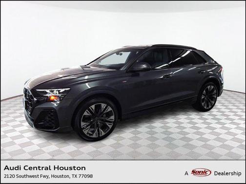 2025 Audi Q8 55 Premium Plus
