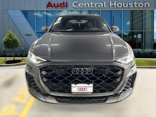 2025 Audi RS Q8 4.0T