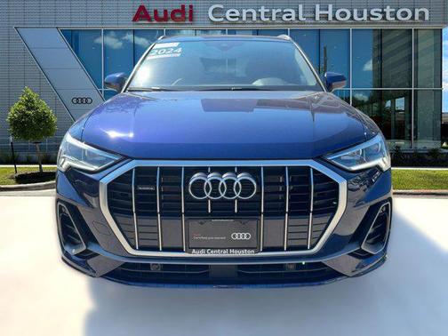 2024 Audi Q3 Premium 45 TFSI S line quattro Tiptronic