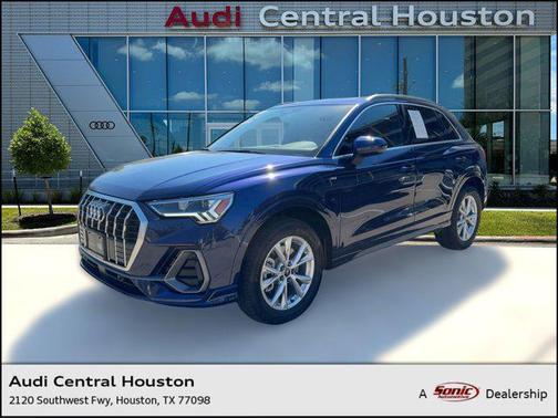2024 Audi Q3 Premium 45 TFSI S line quattro Tiptronic
