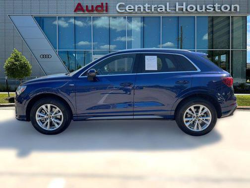 2024 Audi Q3 Premium 45 TFSI S line quattro Tiptronic