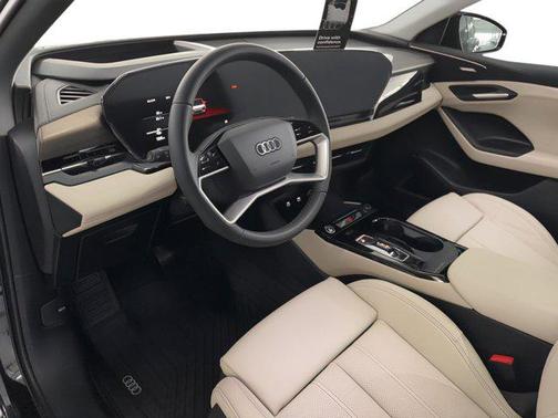 2025 Audi Q6 e-tron Premium Plus quattro