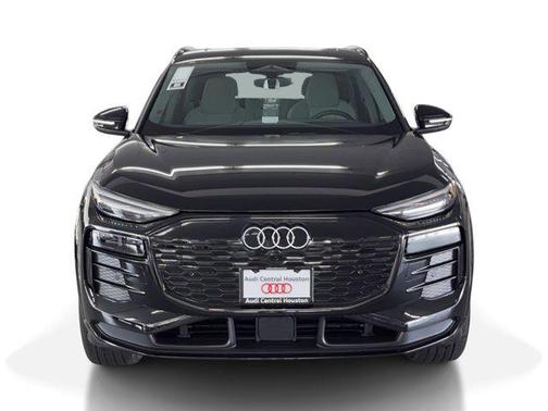 2025 Audi Q6 e-tron Premium Plus quattro