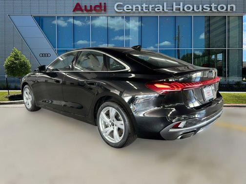 2025 Audi A5 Premium TFSI quattro S tronic