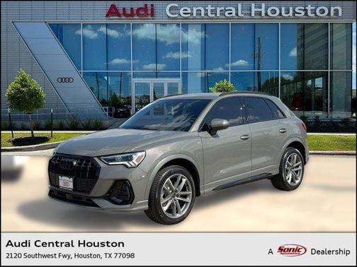 2025 Audi Q3 Premium 45 TFSI S line quattro Tiptronic