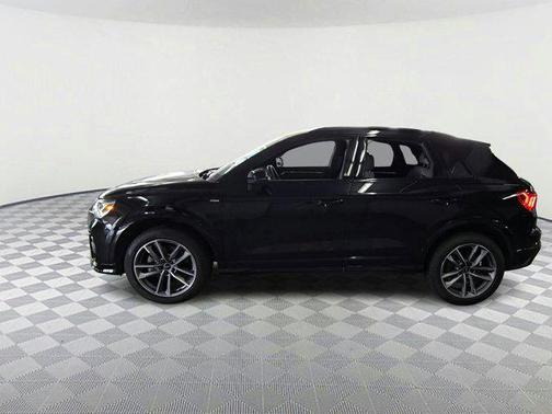 2023 Audi Q3 Premium Plus 45 TFSI S line quattro Tiptronic
