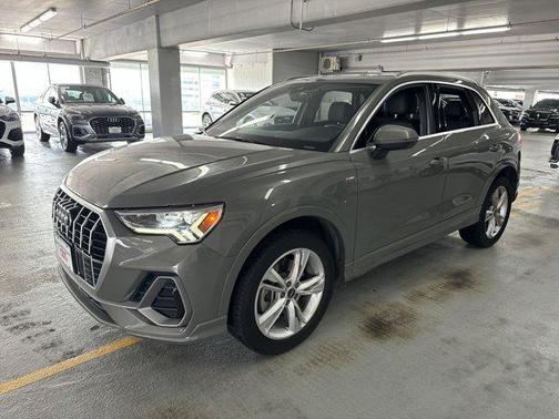 2022 Audi Q3 45 S line Premium Plus