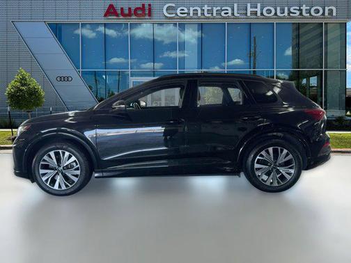 2025 Audi Q4 e-tron Premium 45 quattro