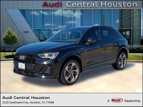 2025 Audi Q3 Premium 45 TFSI S line quattro Tiptronic