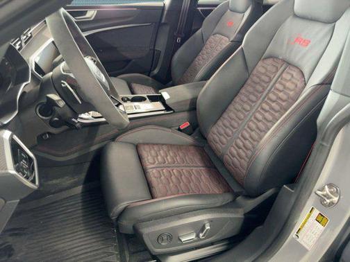 2025 Audi RS 7 4.0T Performance