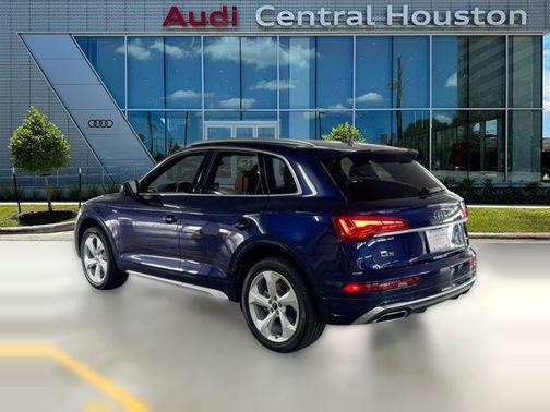 2022 Audi Q5 45 S line Premium Plus