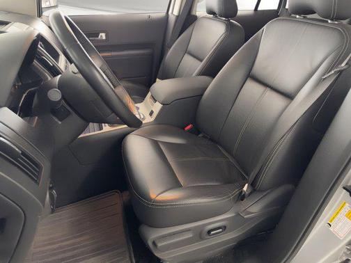 Ingot Silver Metallic 2010 Ford Edge SEL