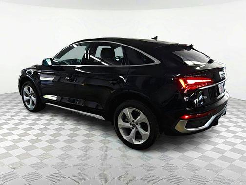 2025 Audi Q5 45 S line Premium