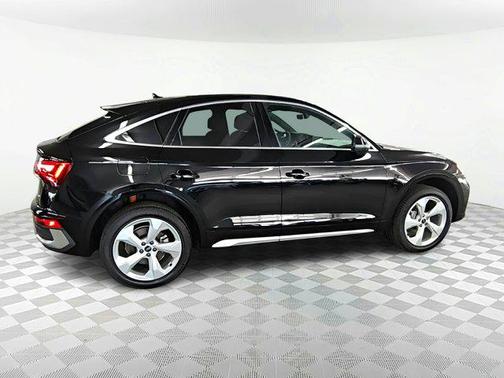 2025 Audi Q5 45 S line Premium