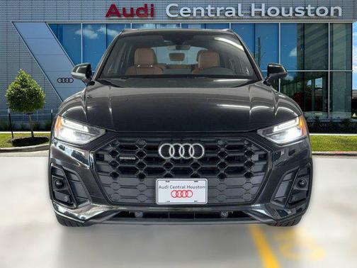 2025 Audi Q5 45 S line Premium