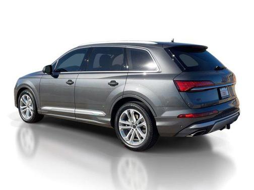 2026 Audi Q7 55 Premium Plus