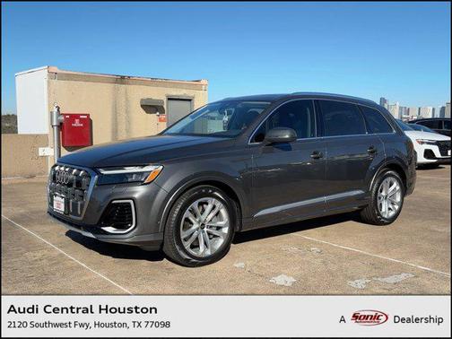 2026 Audi Q7 55 Premium Plus