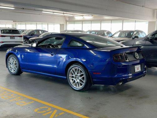 2014 Ford Mustang V6 Premium