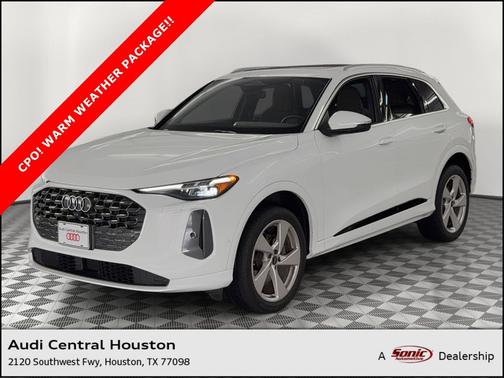 Glacier White Metallic 2025 Audi Q5 Premium Plus TFSI quattro S tronic