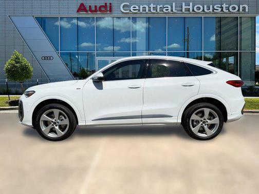 2025 Audi Q5 Premium Plus TFSI quattro S tronic