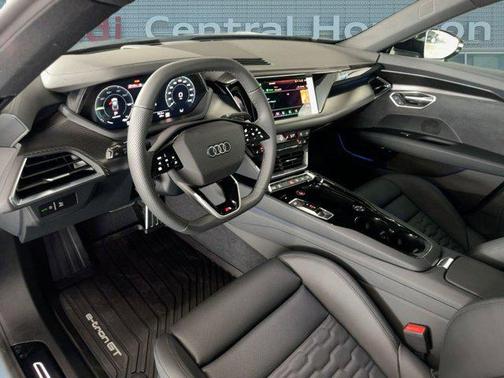 2026 Audi S e-tron GT Premium Plus quattro