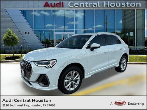 2025 Audi Q3 Premium 45 TFSI S line quattro Tiptronic