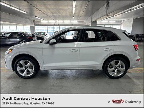 2025 Audi Q5 45 S line Premium Plus