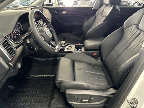 2025 Audi Q5 45 S line Premium Plus