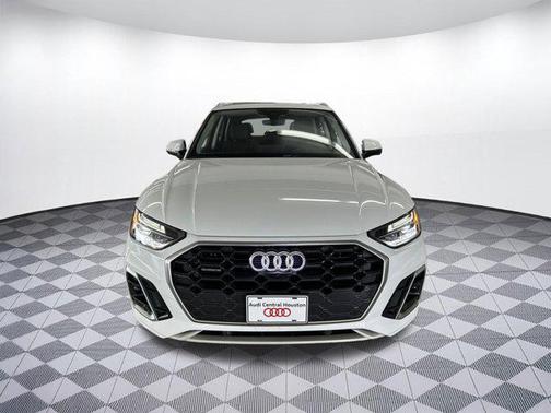 2025 Audi Q5 45 S line Premium Plus