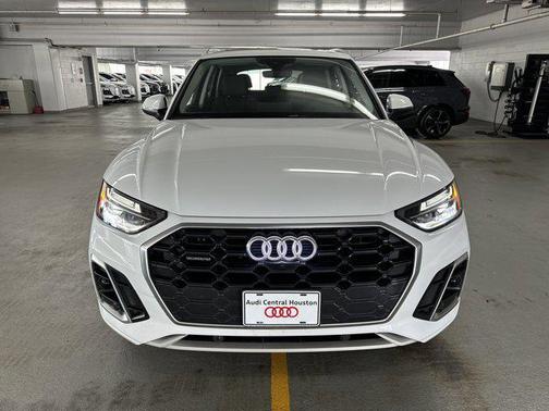 2025 Audi Q5 45 S line Premium Plus