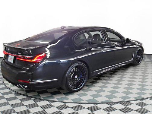 2022 BMW ALPINA B7 xDrive