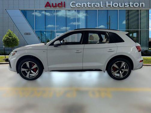 2024 Audi Q5 45 S line Premium Plus