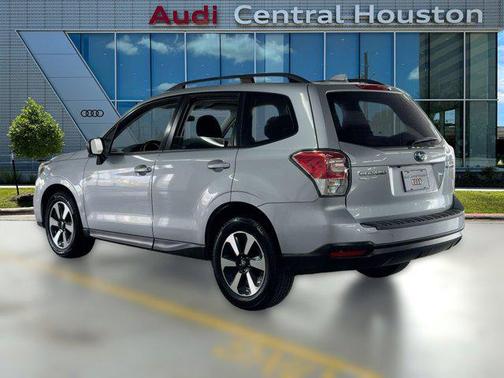 2017 Subaru Forester 2.5i