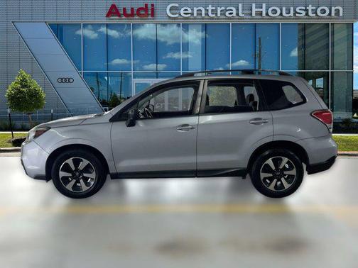 2017 Subaru Forester 2.5i