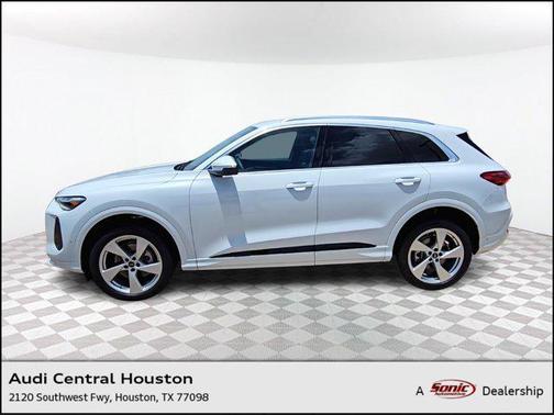 2025 Audi Q5 Premium Plus