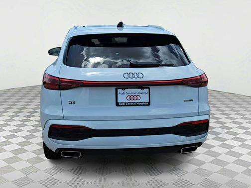 2025 Audi Q5 Premium Plus