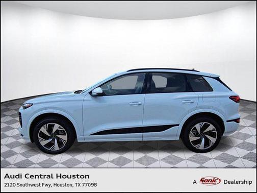 2025 Audi Q6 e-tron Premium Plus quattro