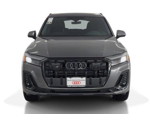 2026 Audi Q7 45 Premium