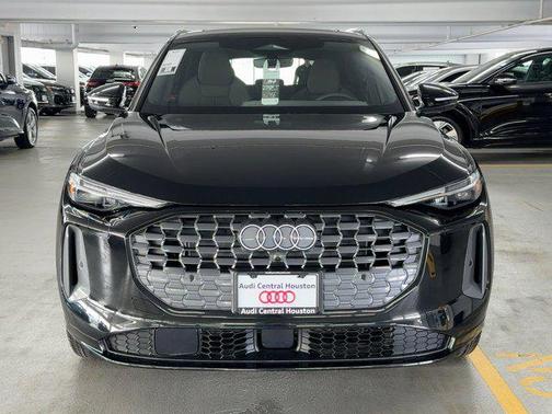 2025 Audi Q5 Prestige TFSI quattro S tronic