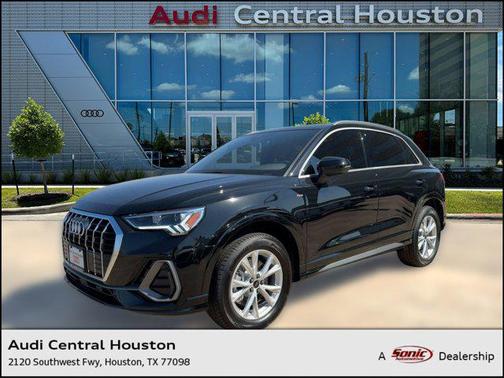 2025 Audi Q3 Premium 45 TFSI S line quattro Tiptronic