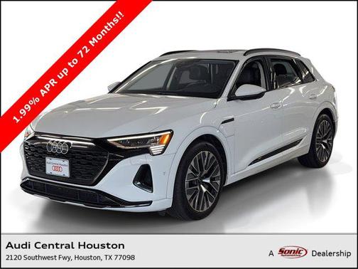 2024 Audi Q8 e-tron Prestige