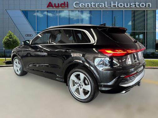 2025 Audi Q5 Prestige
